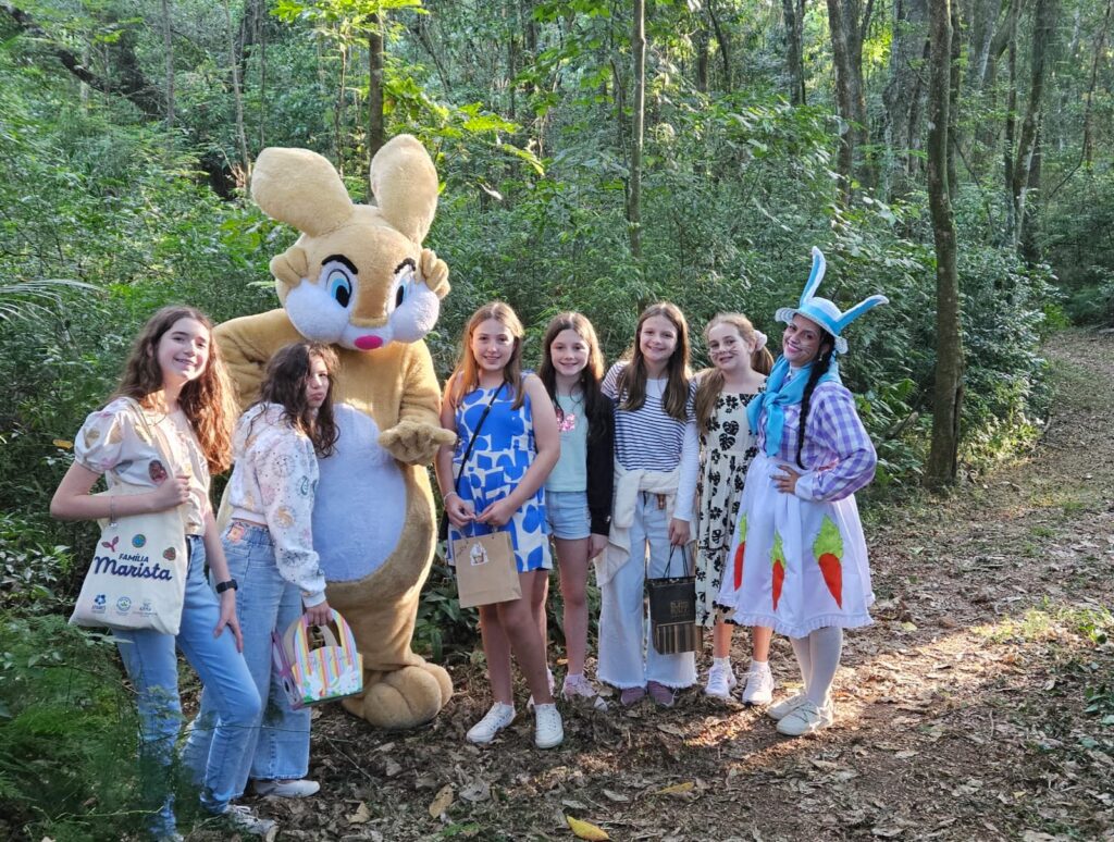 CAÇA AOS DOCES DE PÁSCOA